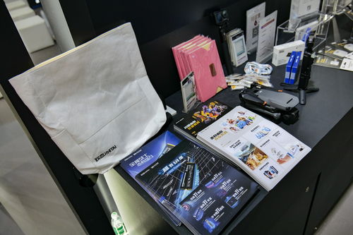 致態攜存儲卡新品亮相，為無人機與運動相機打造專業存儲解決方案